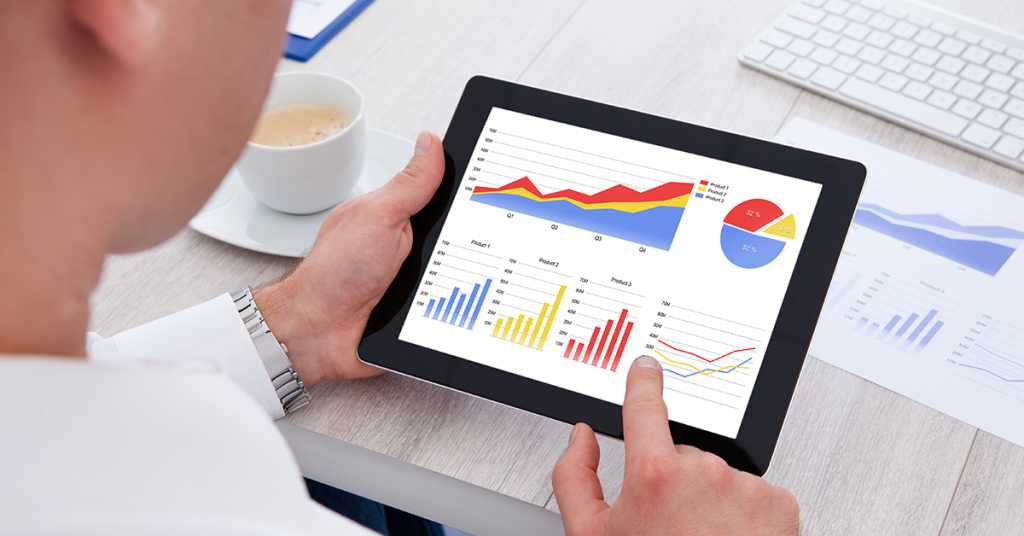 The user is evaluating the equipment scheduling report