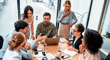 8 Resource Management Reports for Effective Decision-Making